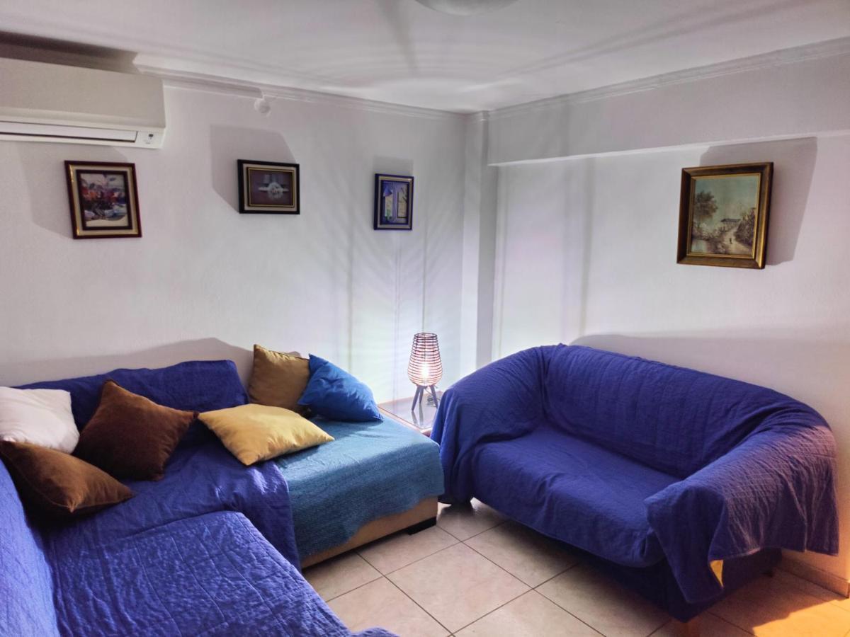 Art Apartment Syngrou Athens Luaran gambar